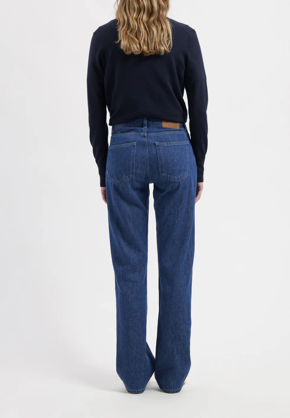 mud jeans femme jamie mid loose flow stone indigo coton bio lin l armoire poethique  1 