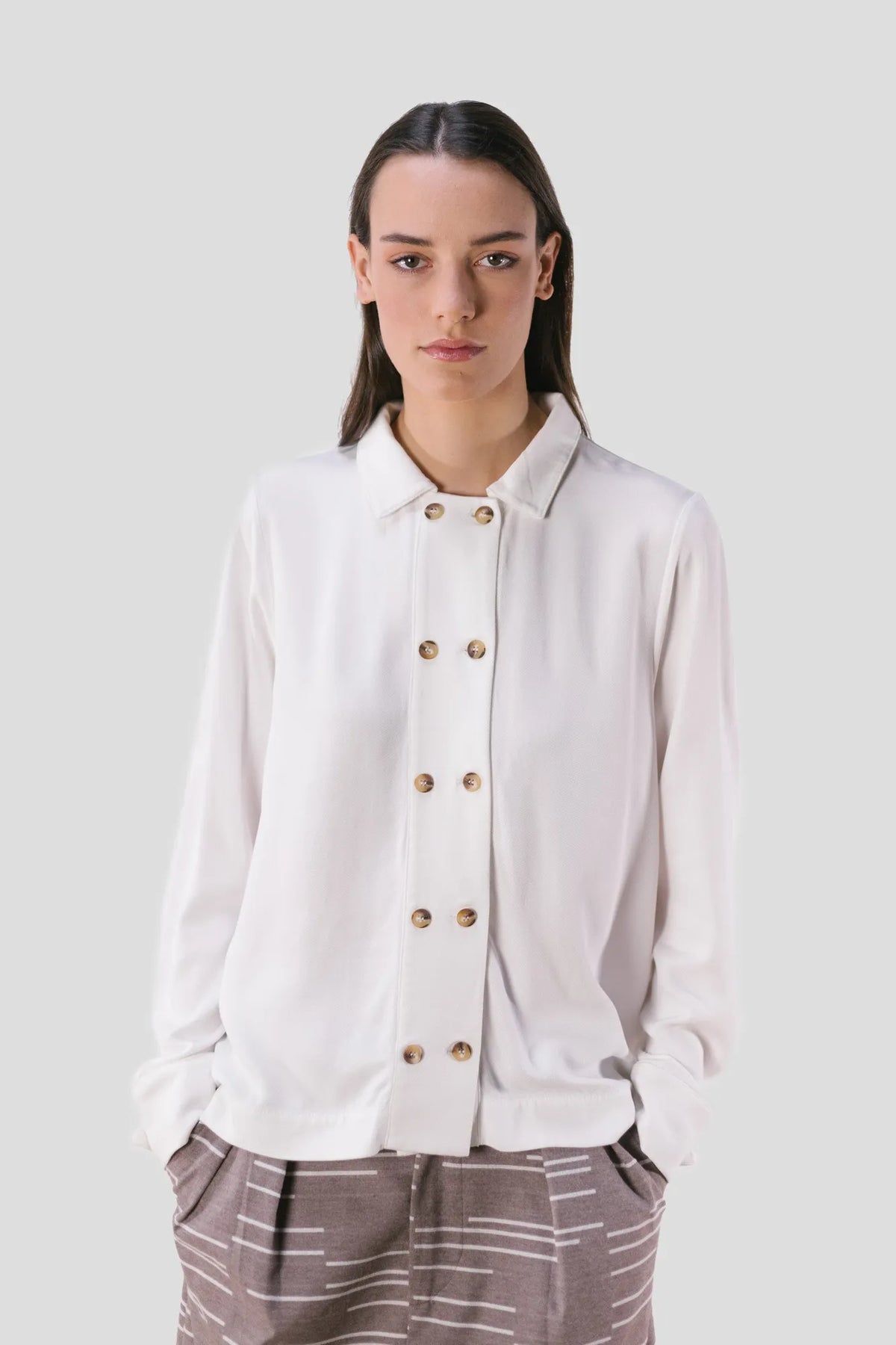 pan blouse en viscose blanc casse   blusa cruda l armoire poethique