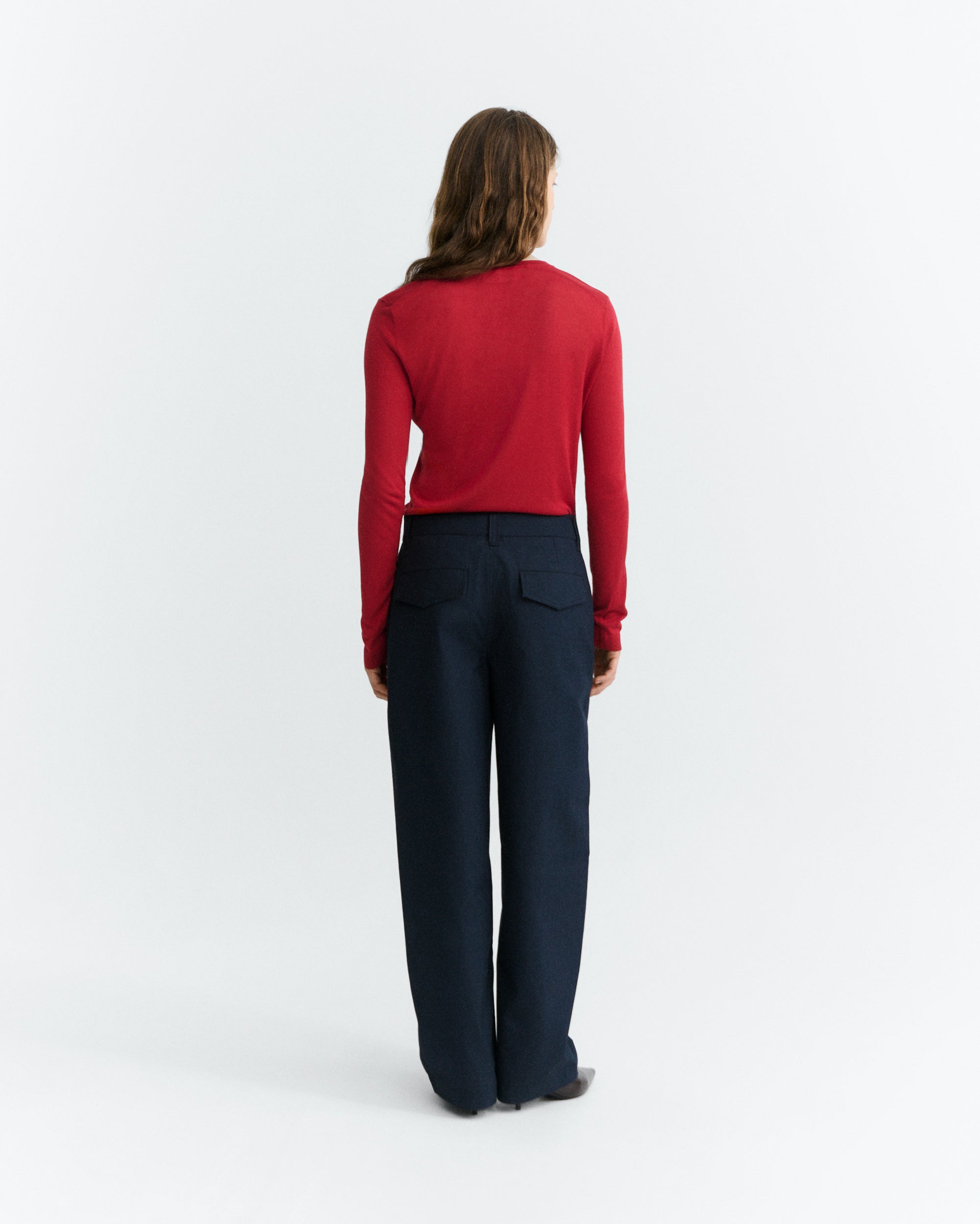 pantalon ballon en coton bio marissa  bleu marine thinking mu femme pantalon ballon marissa coton bio bleu marine l armoire poethique 5