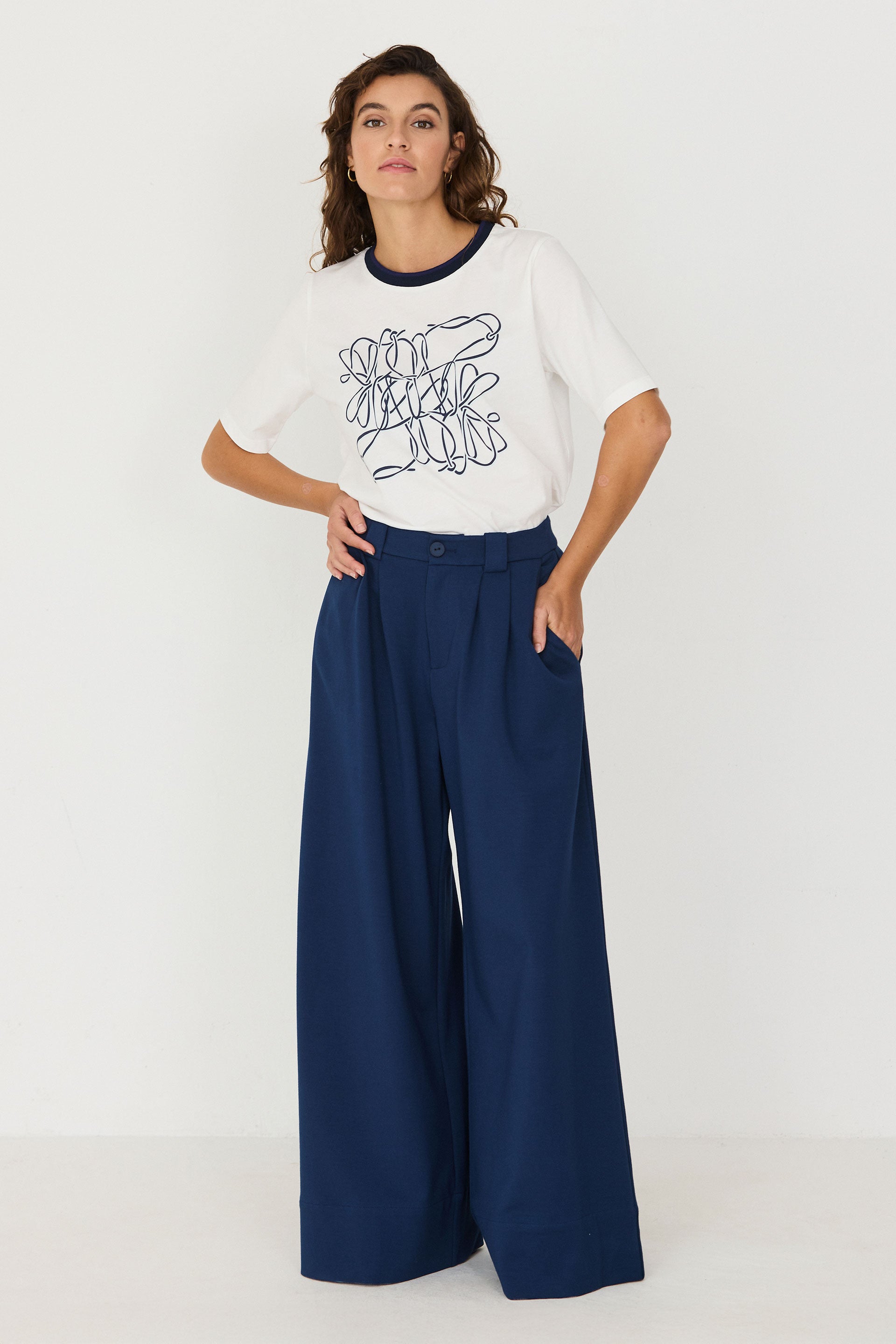 pantalon large en tencel modal nia  bleu fonc skfk femme pantalon large nia tencel modal bleu fonc l armoire poethique 1