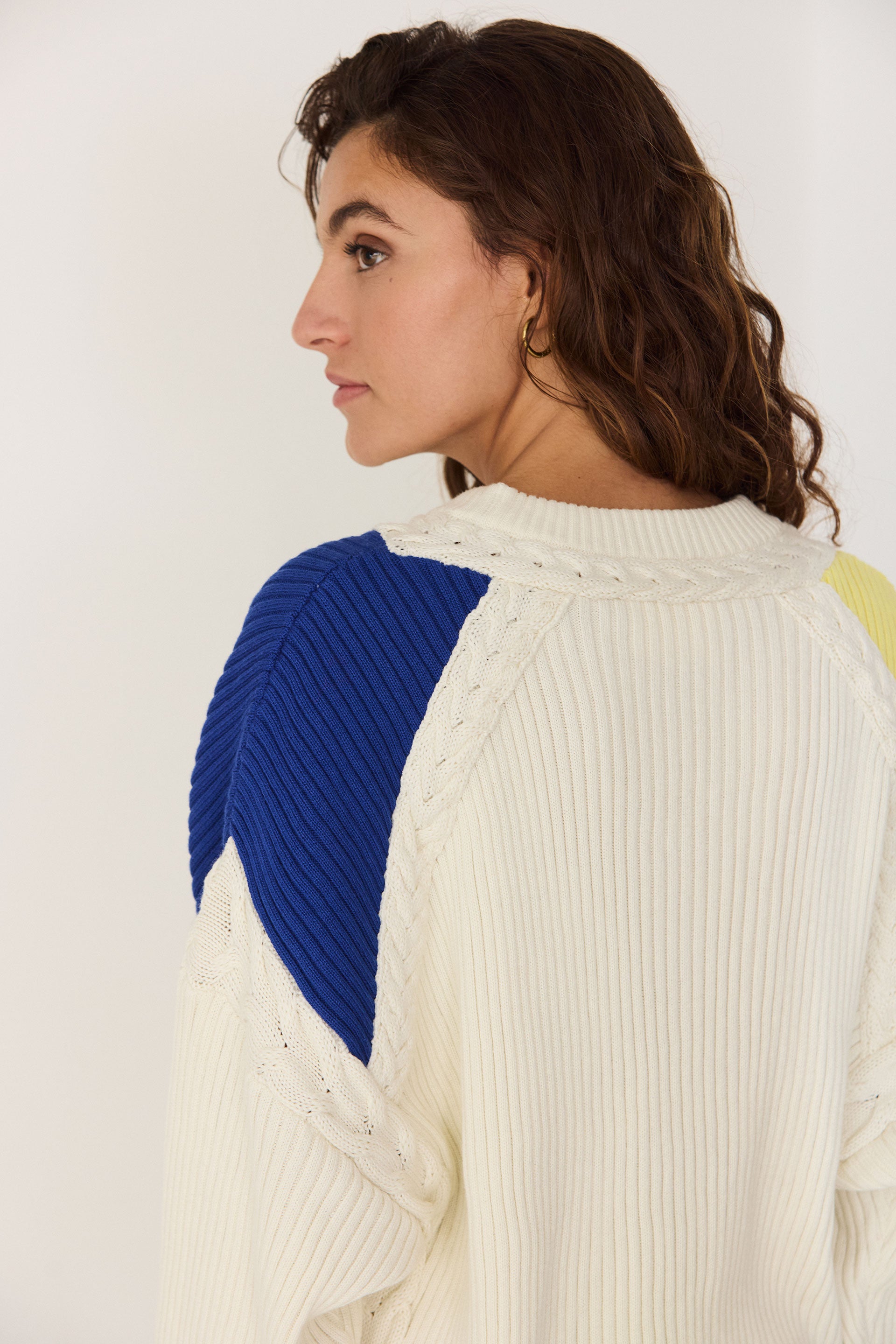 pull en coton bio ihure  crme bleu et jaune skfk femme pull ihure coton bio crme bleu jaune l armoire poethique 4
