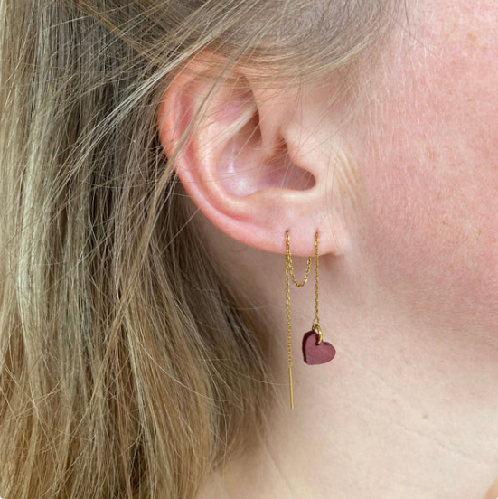 racines femme boucles oreille chainettes coeur amarante l armoire poethique  1 