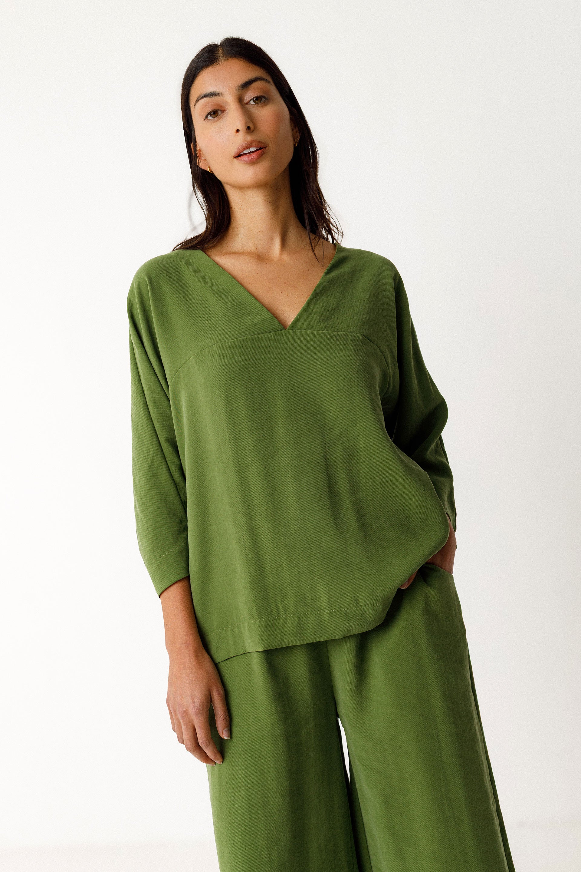 skfk femme blouse balen vert modal tencel l armoire poethique  1 