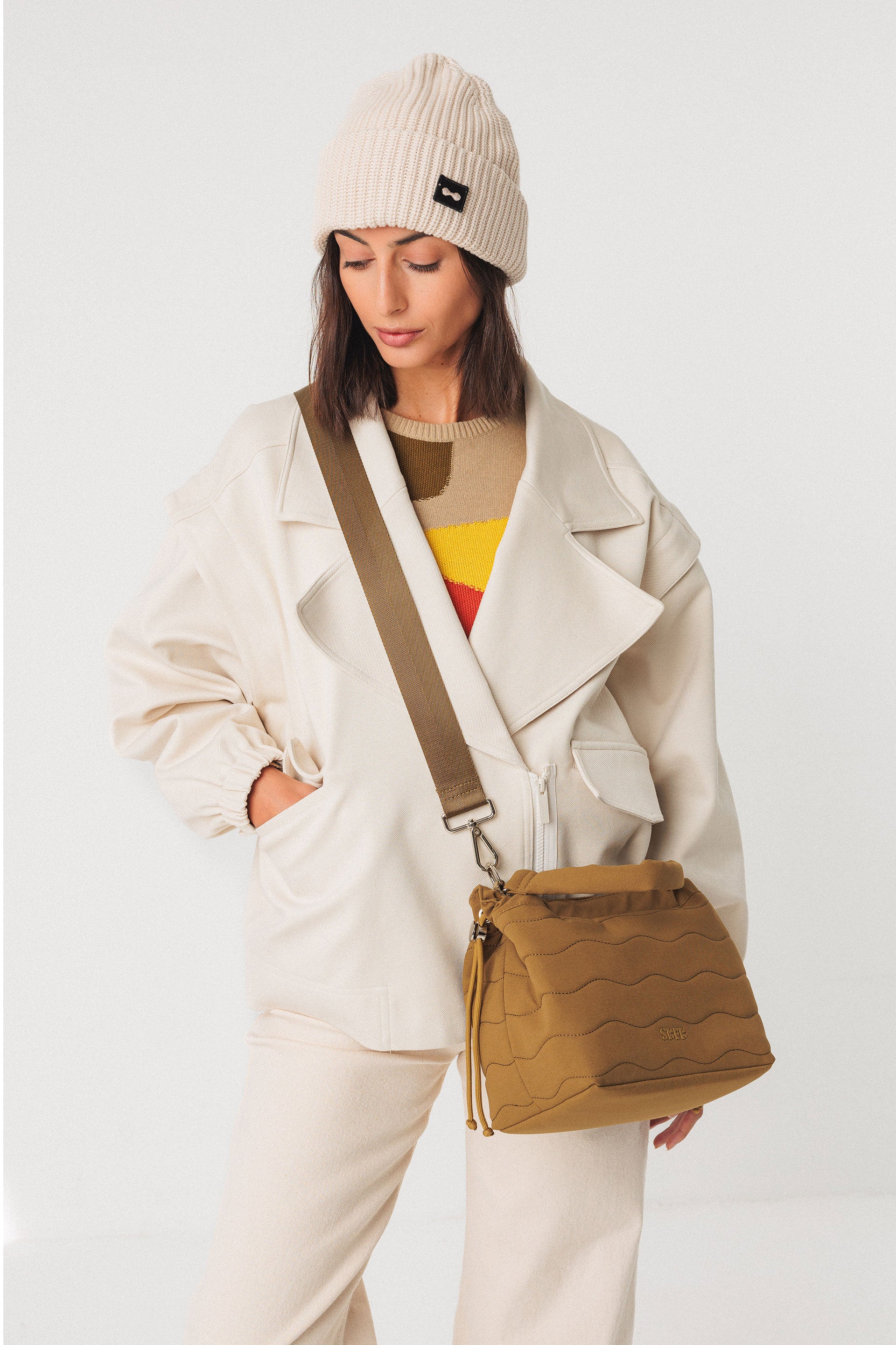 skfk femme bonnet zala coton bio creme l armoire poethique  1 