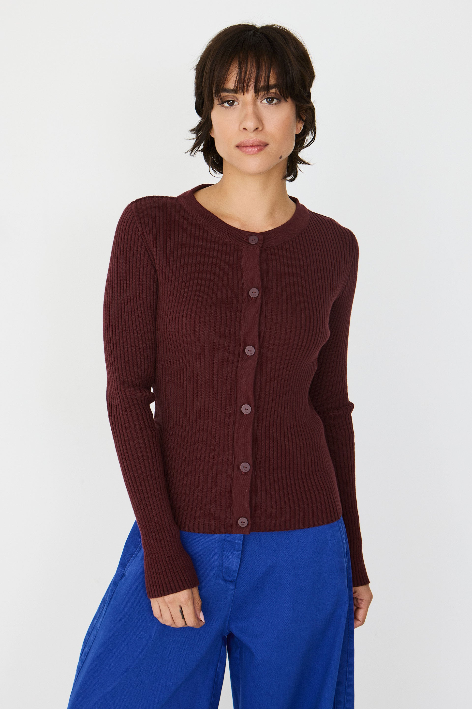 skfk femme cardigan col rond ekilore bordeaux coton bio l armoire poethique  1 