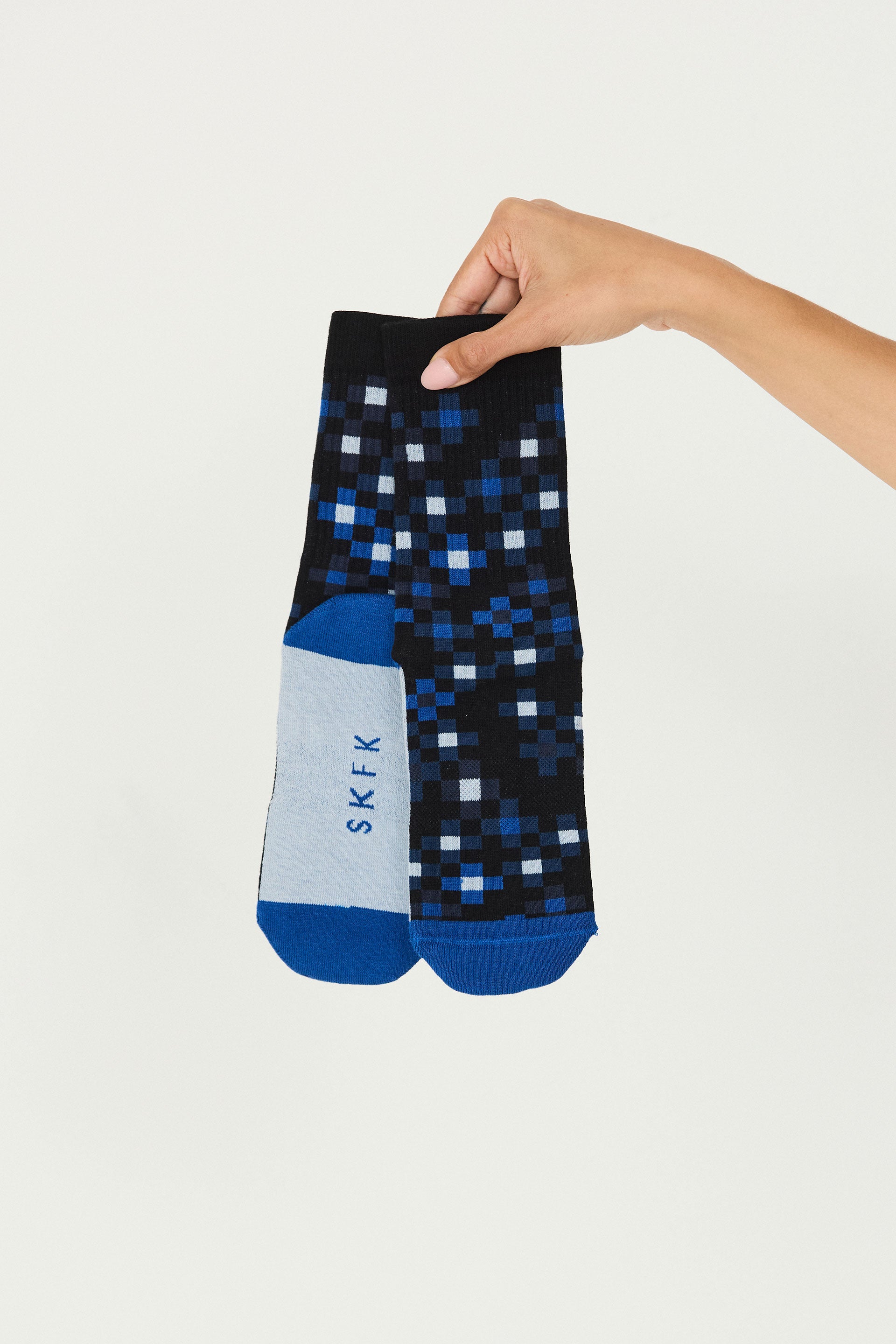 skfk femme chaussette epel coton bio noir  bleu blanc l armoire poethique