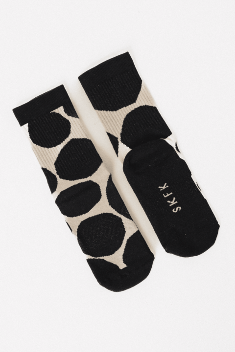 skfk femme chaussette epel coton bio noir creme l armoire poethique  1 