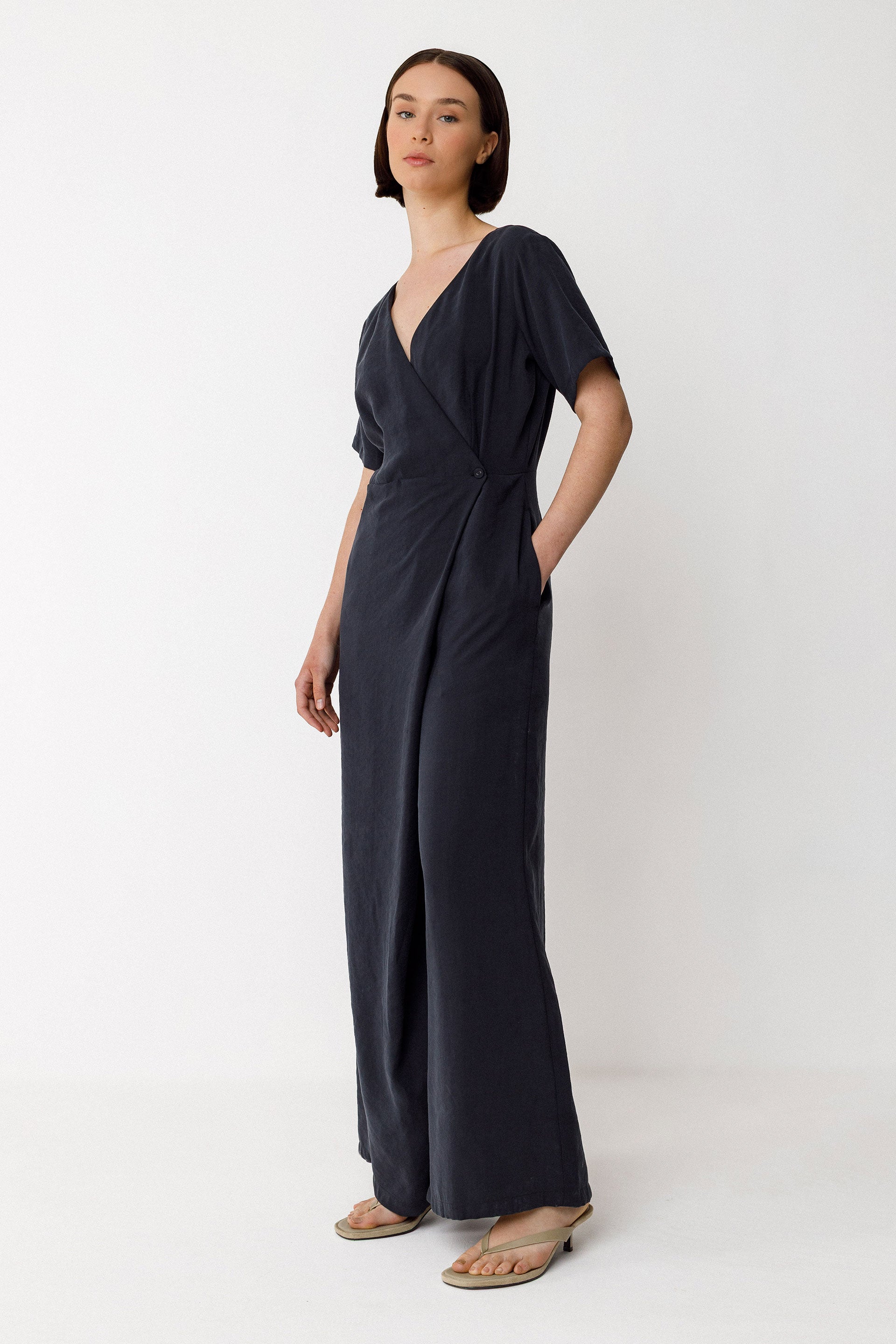 skfk femme combinaison adela noir modal tencel l armoire poethique  2 