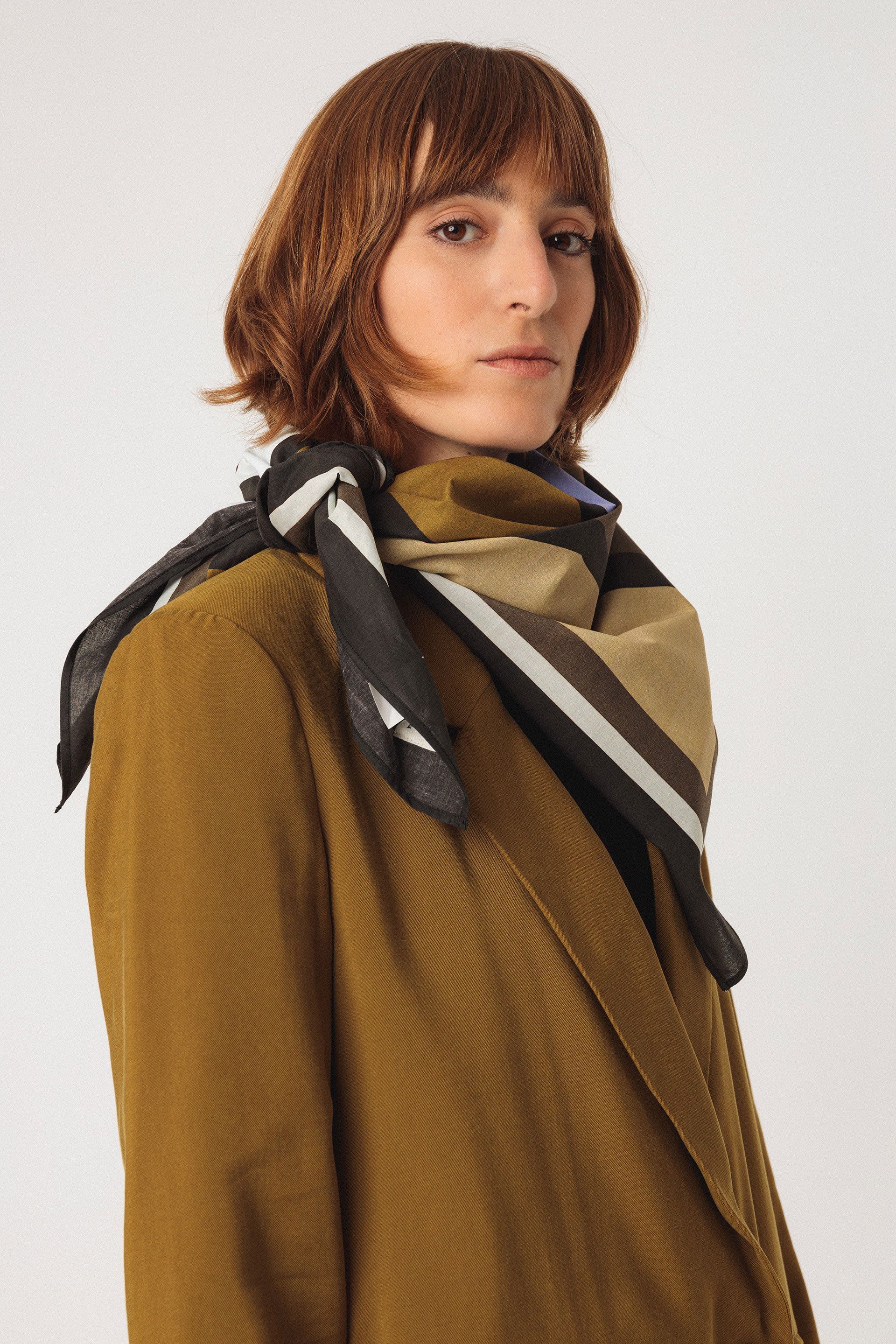 skfk femme foulard baxa coton bio beige vert olive marron l armoire poethique  4 