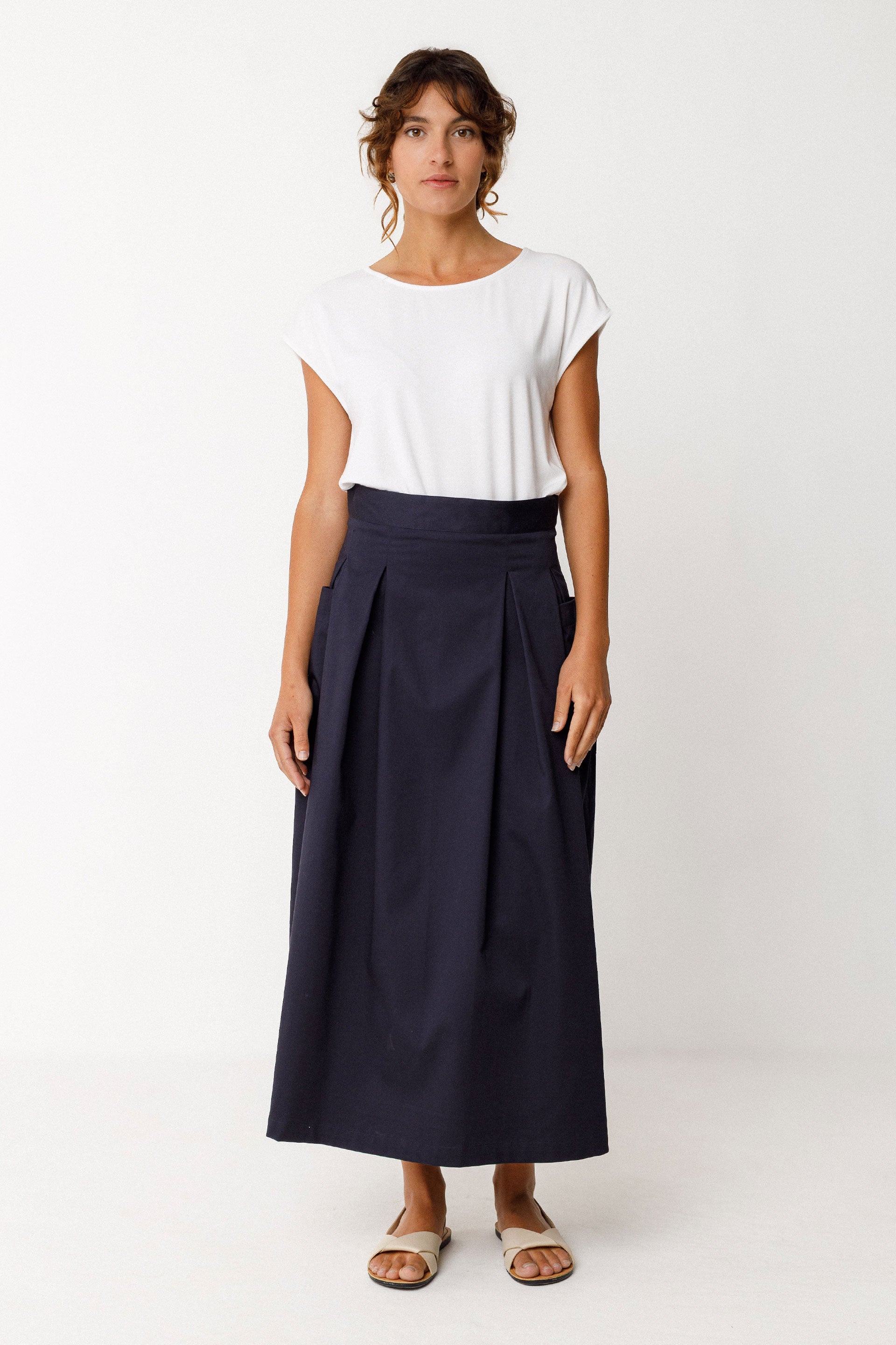 skfk femme jupe irama bleu marine coton bio l armoire poethique  1 