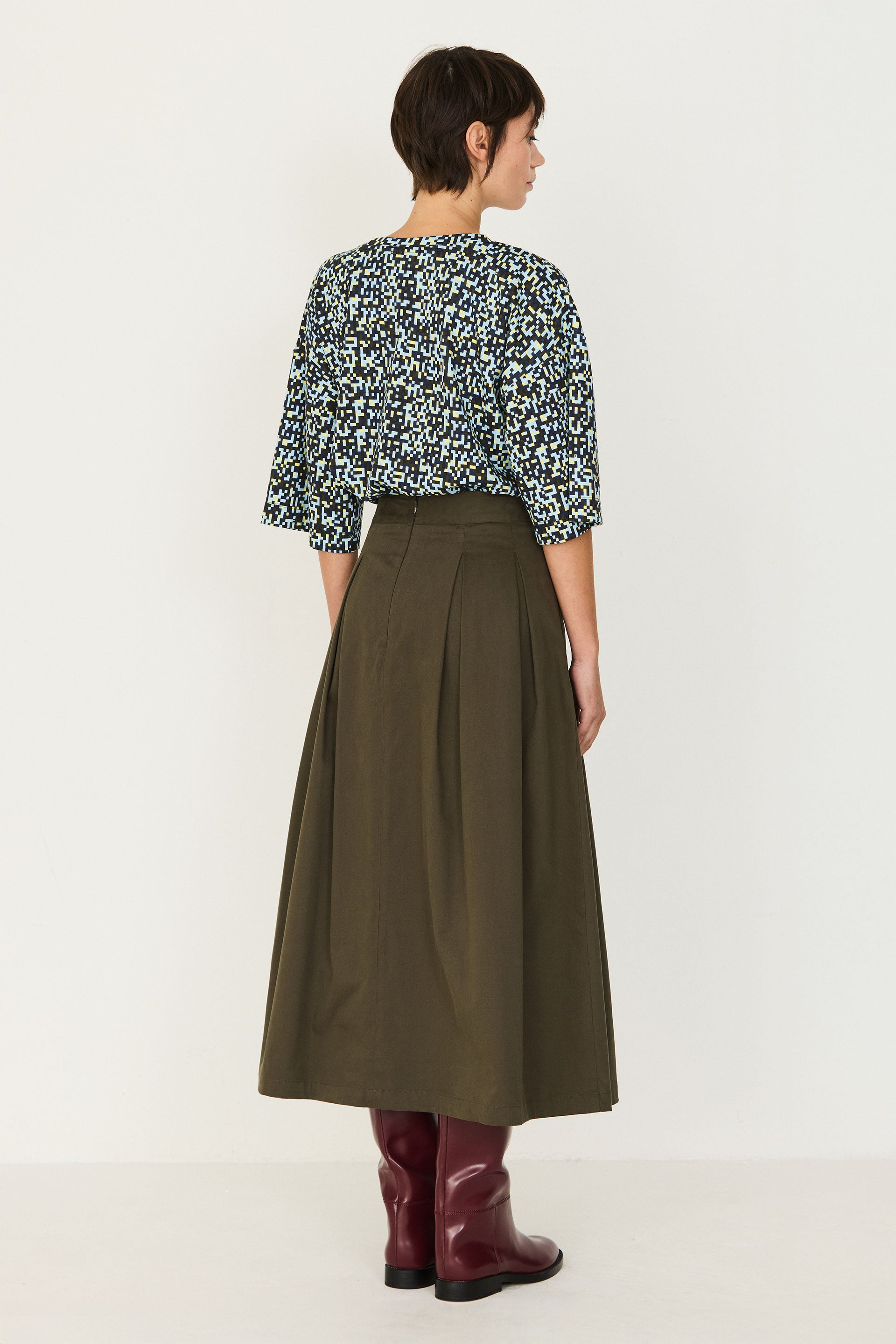 skfk femme jupe midi eloisa coton bio taupe l armoire poethique  3 