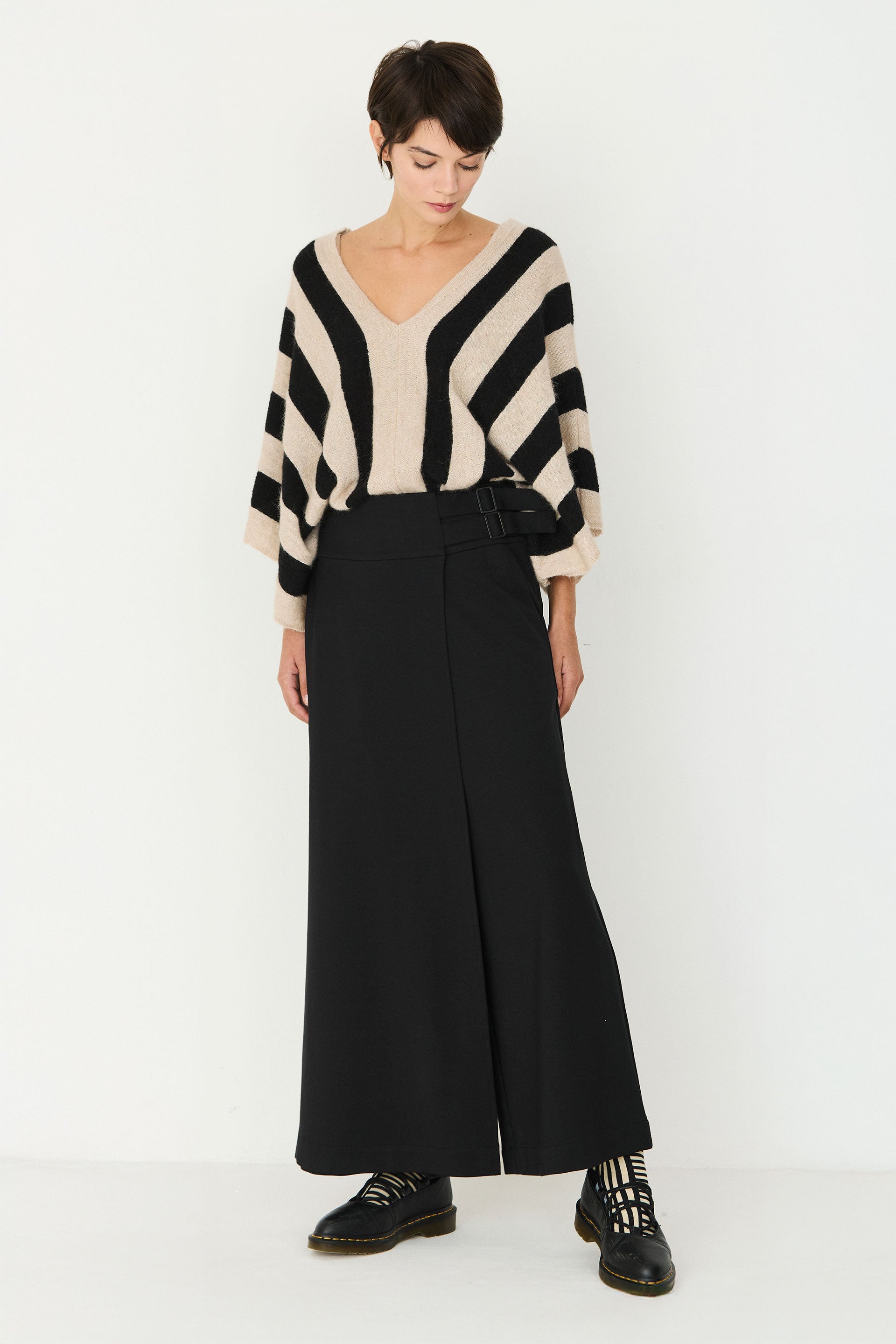 skfk femme pantalon araika tencel modal noir l armoire poethique  2 
