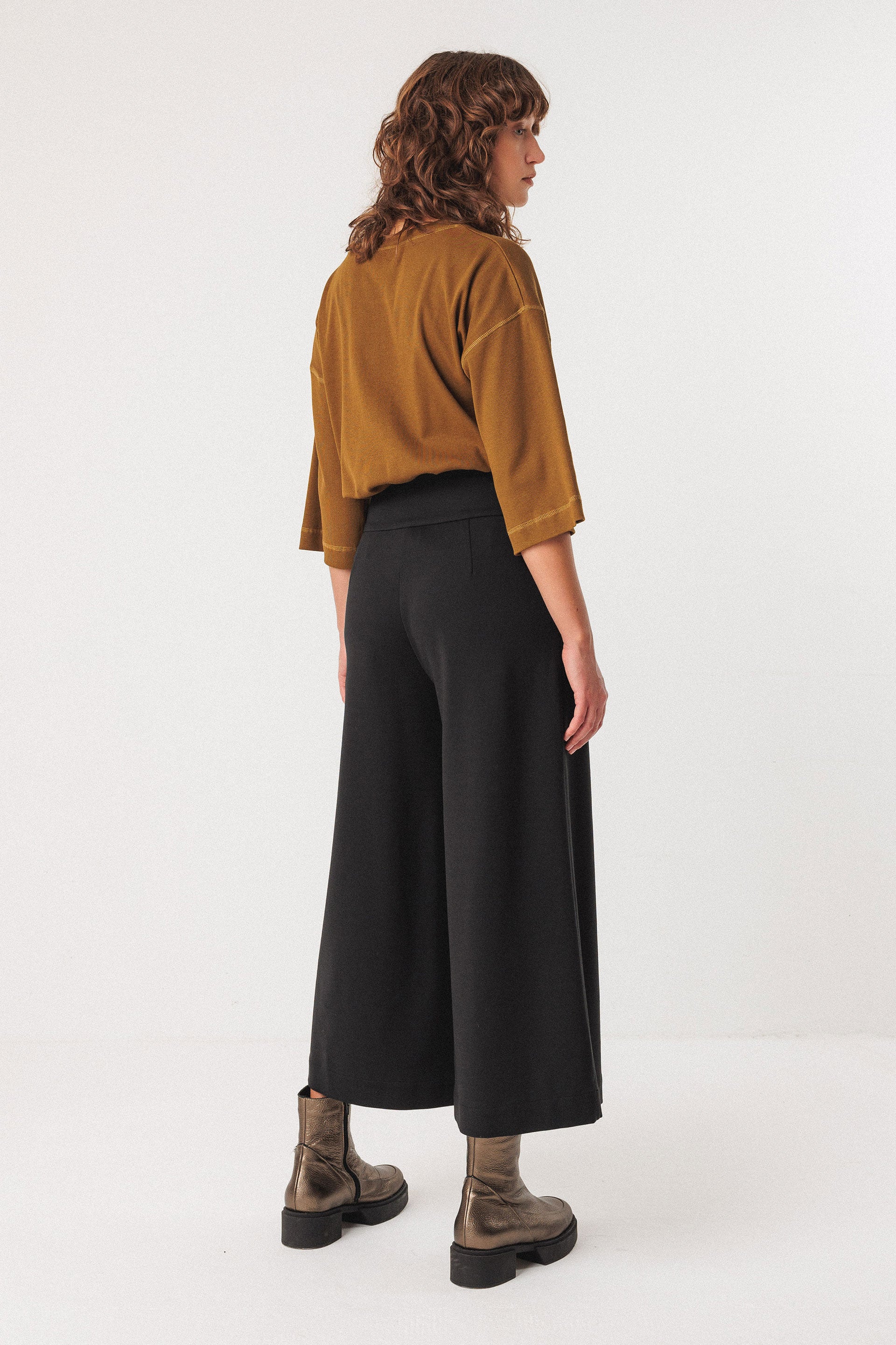 skfk femme pantalon araika tencel modal noir l armoire poethique  4 