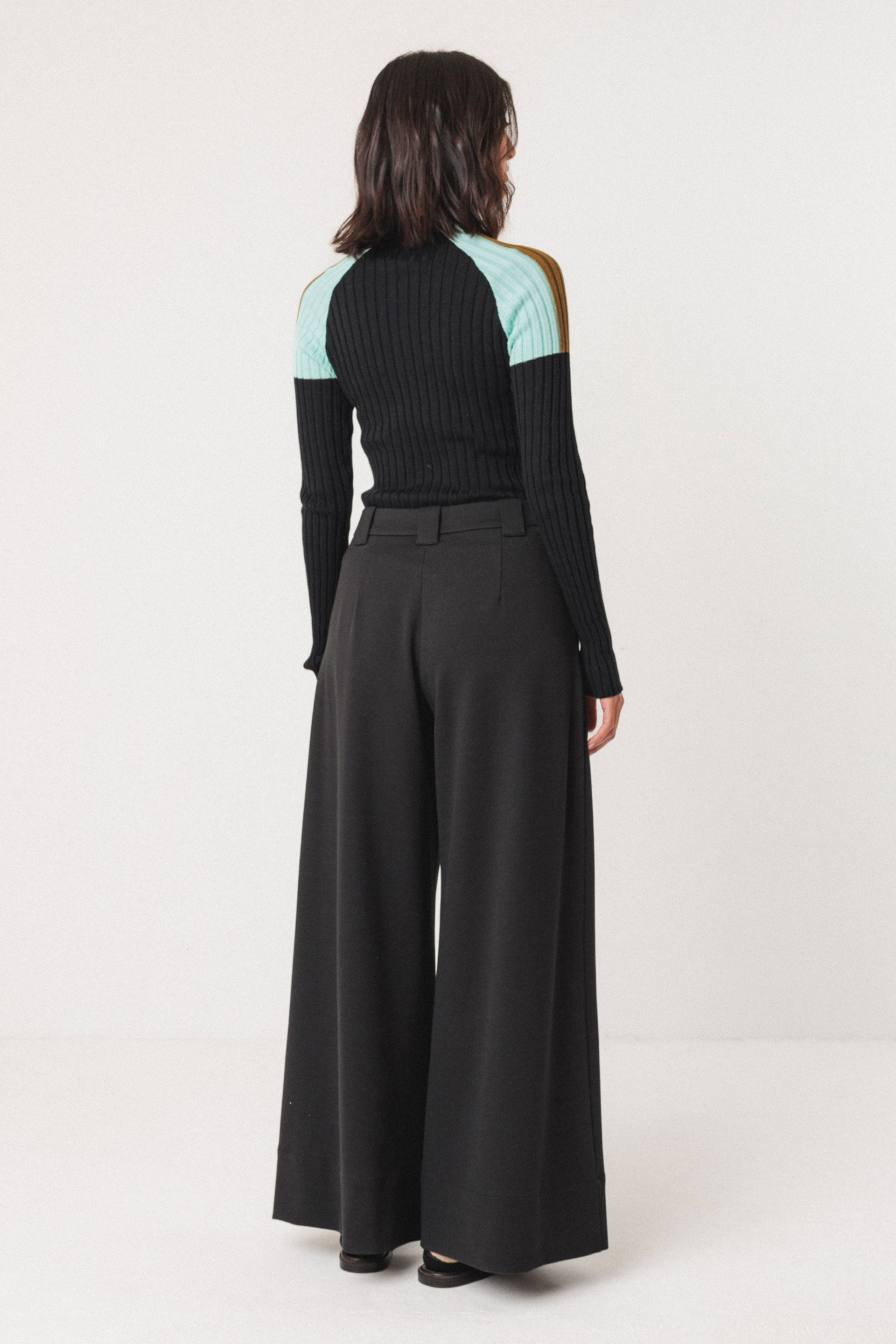 skfk femme pantalon nia tencel modal noir l armoire poethique  3 