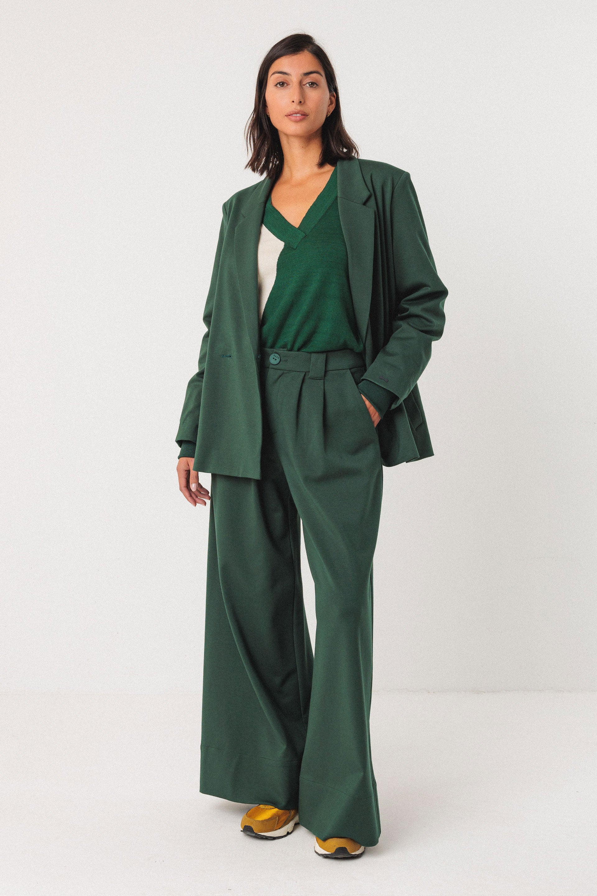 skfk femme pantalon nia tencel modal vert l armoire poethique  1 