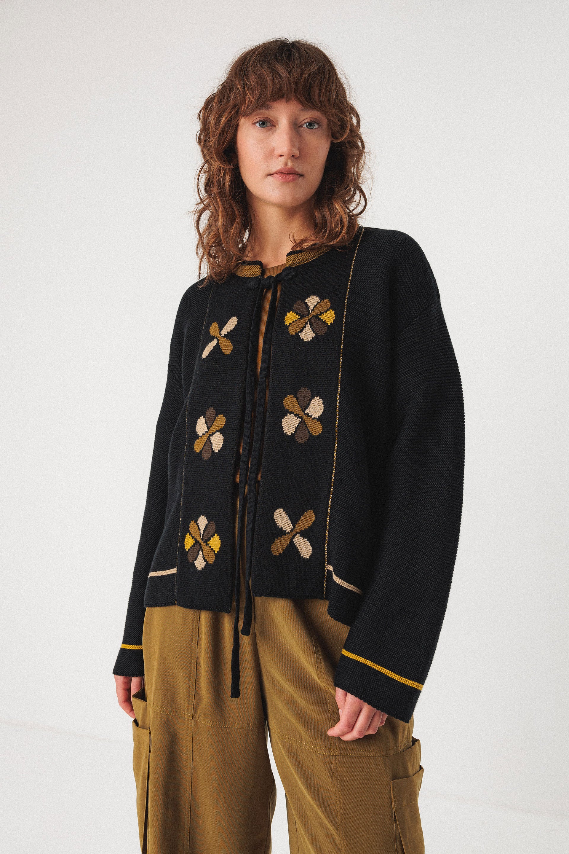 skfk femme pull edunxe coton bio noir l armoire poethique  1 