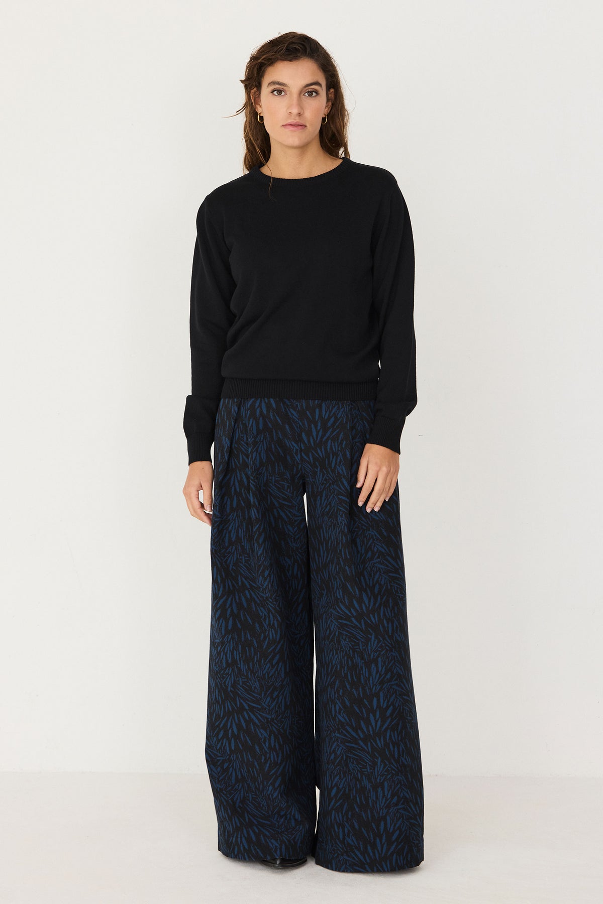 skfk femme pull iradi noir coton bio l armoire poethique  2 