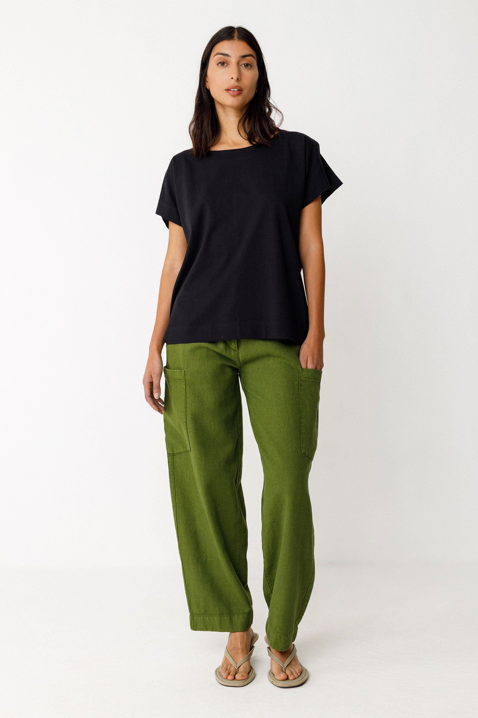 skfk femme t shirt iride noir coton bio l armoire poethique  2 