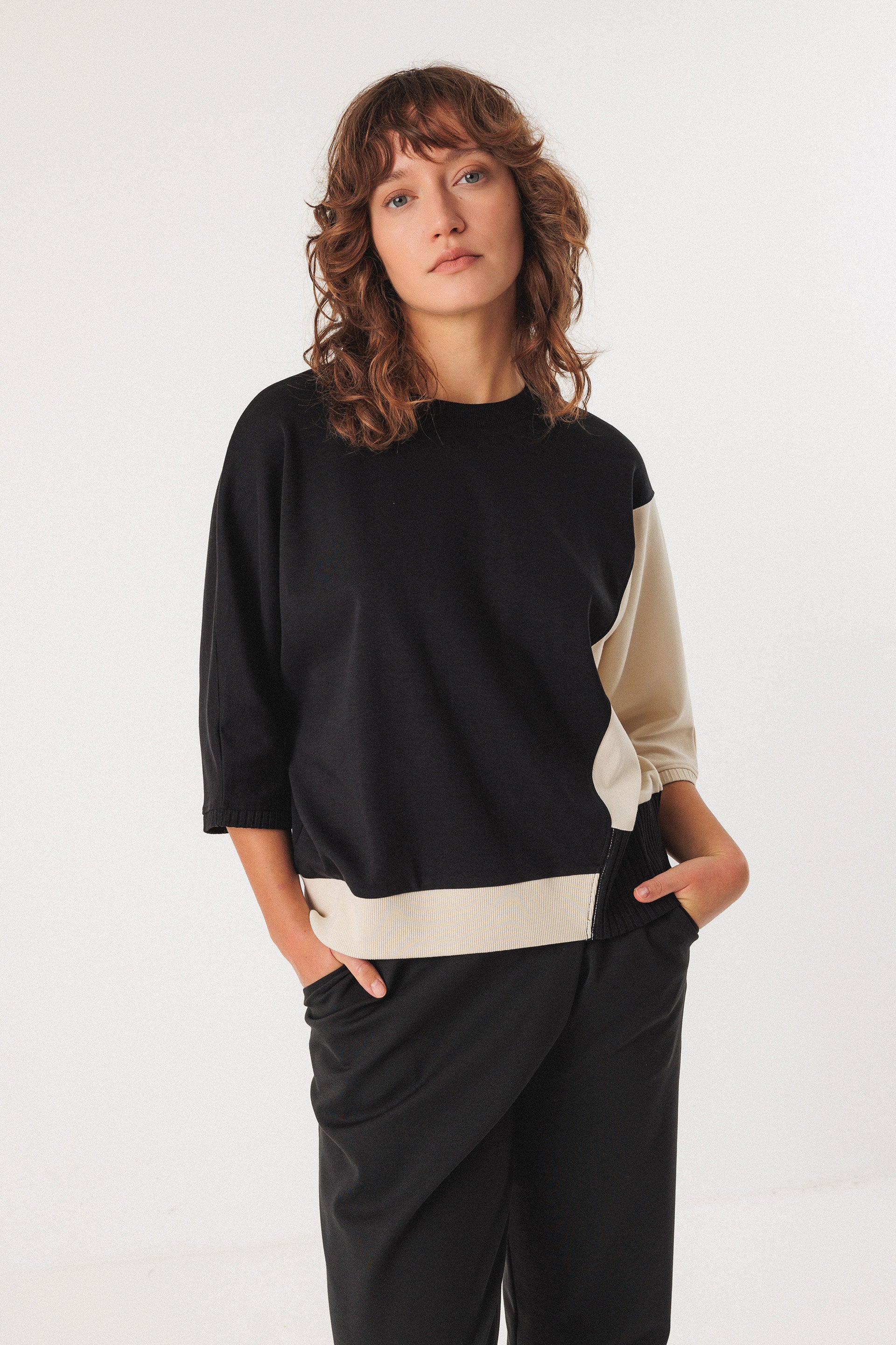 skfk femme top aloria coton bio noir creme l armoire poethique  3 
