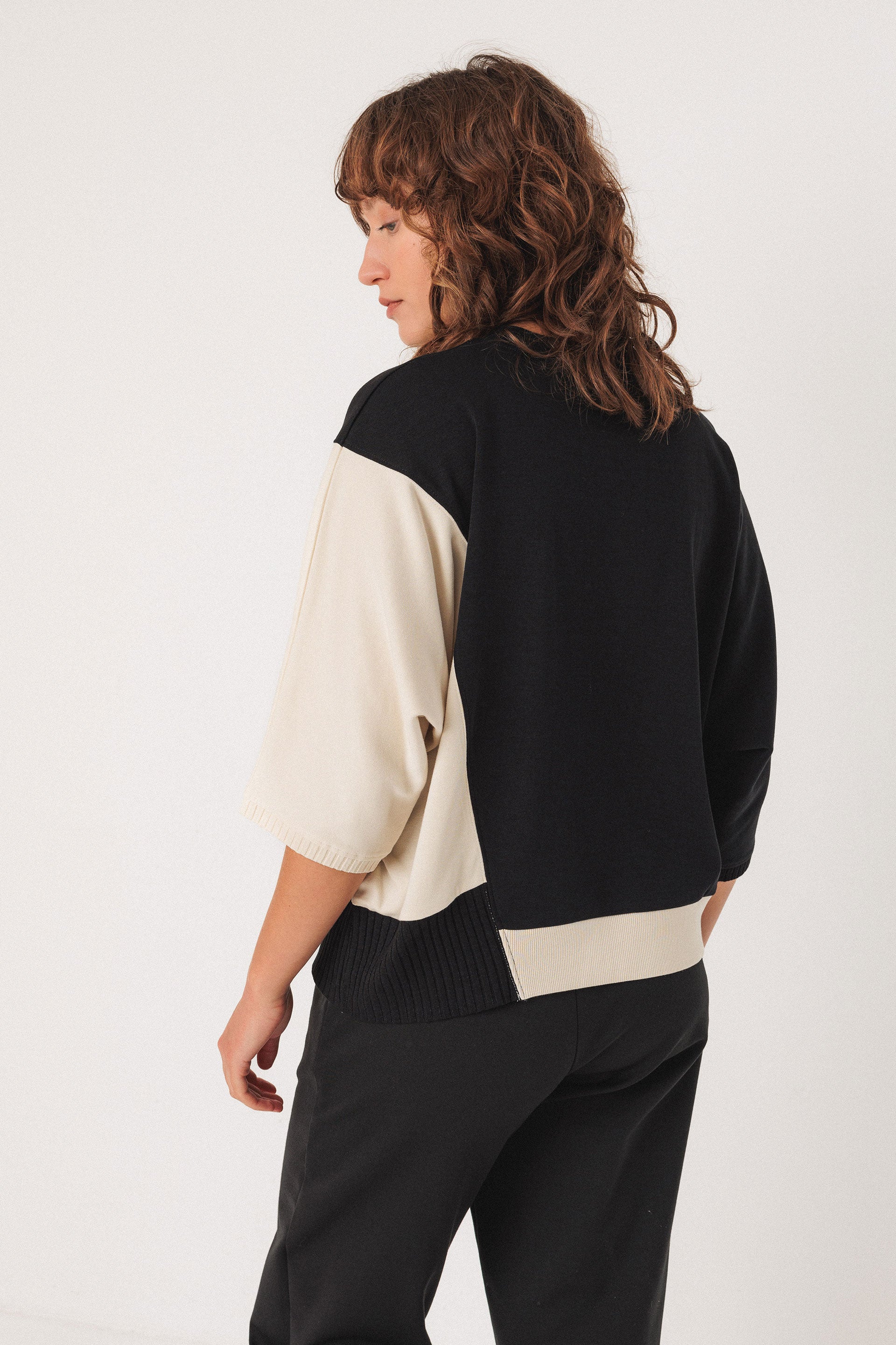 skfk femme top aloria coton bio noir creme l armoire poethique  4 