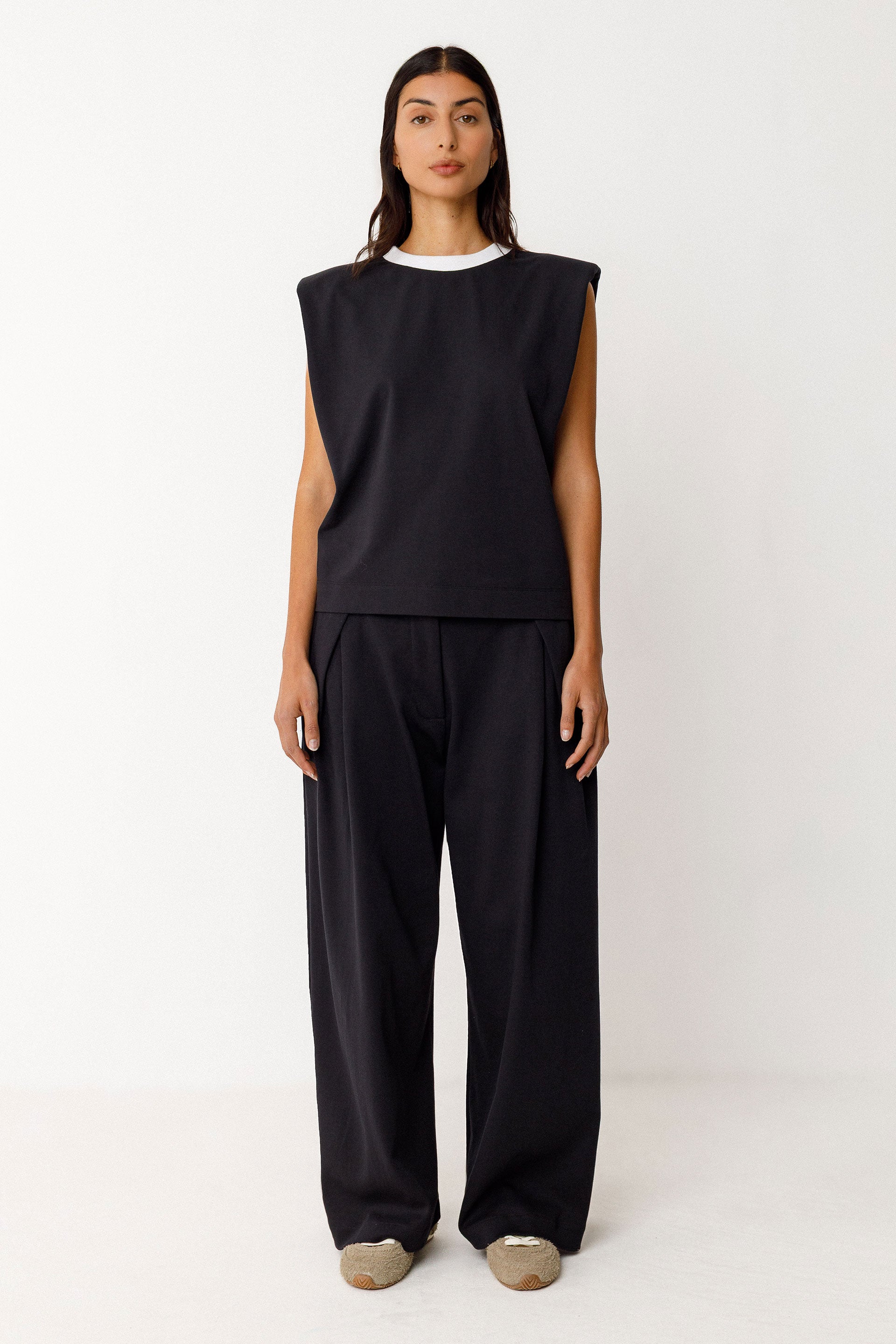 skfk femme top kasia noir coton bio l armoire poethique  4 