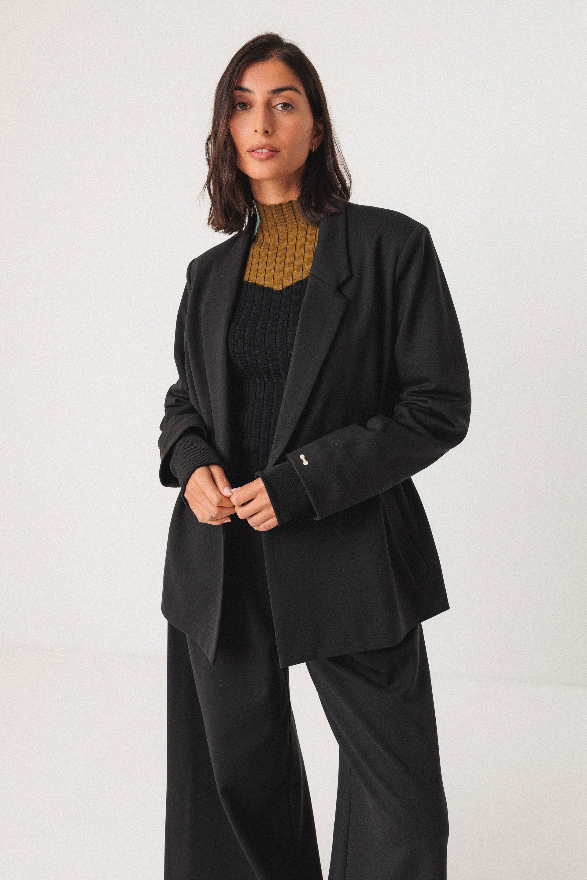skfk femme veste iratz modal noir l armoire poethique  1 