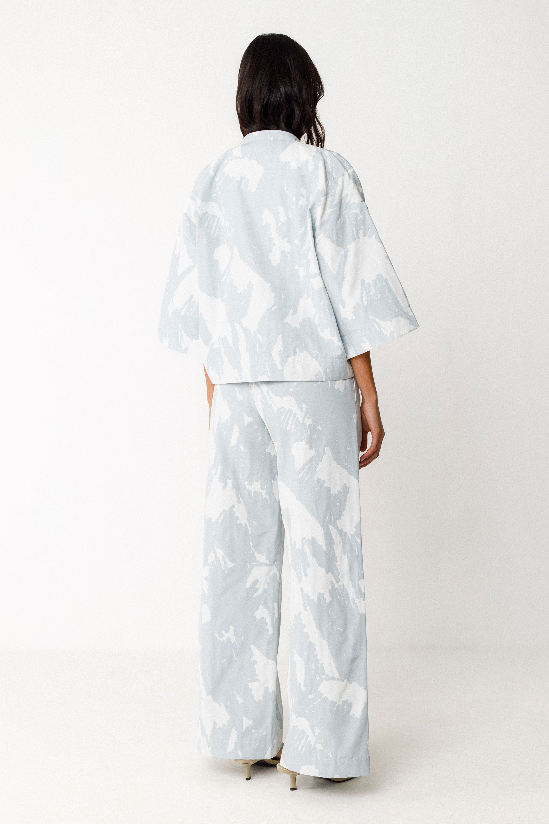 skfk femme veste zeiane camo gris blanc coton bio l armoire poethique  4 