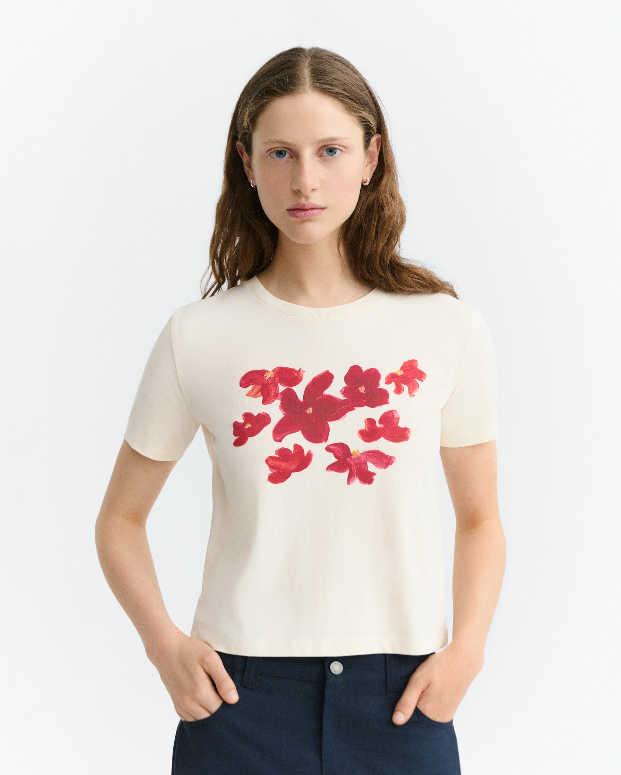 tee shirt fleurs en coton bio garden zowie  cru et rouge thinking mu femme tee shirt zowie fleurs coton bio cru rouge l armoire pothique 1