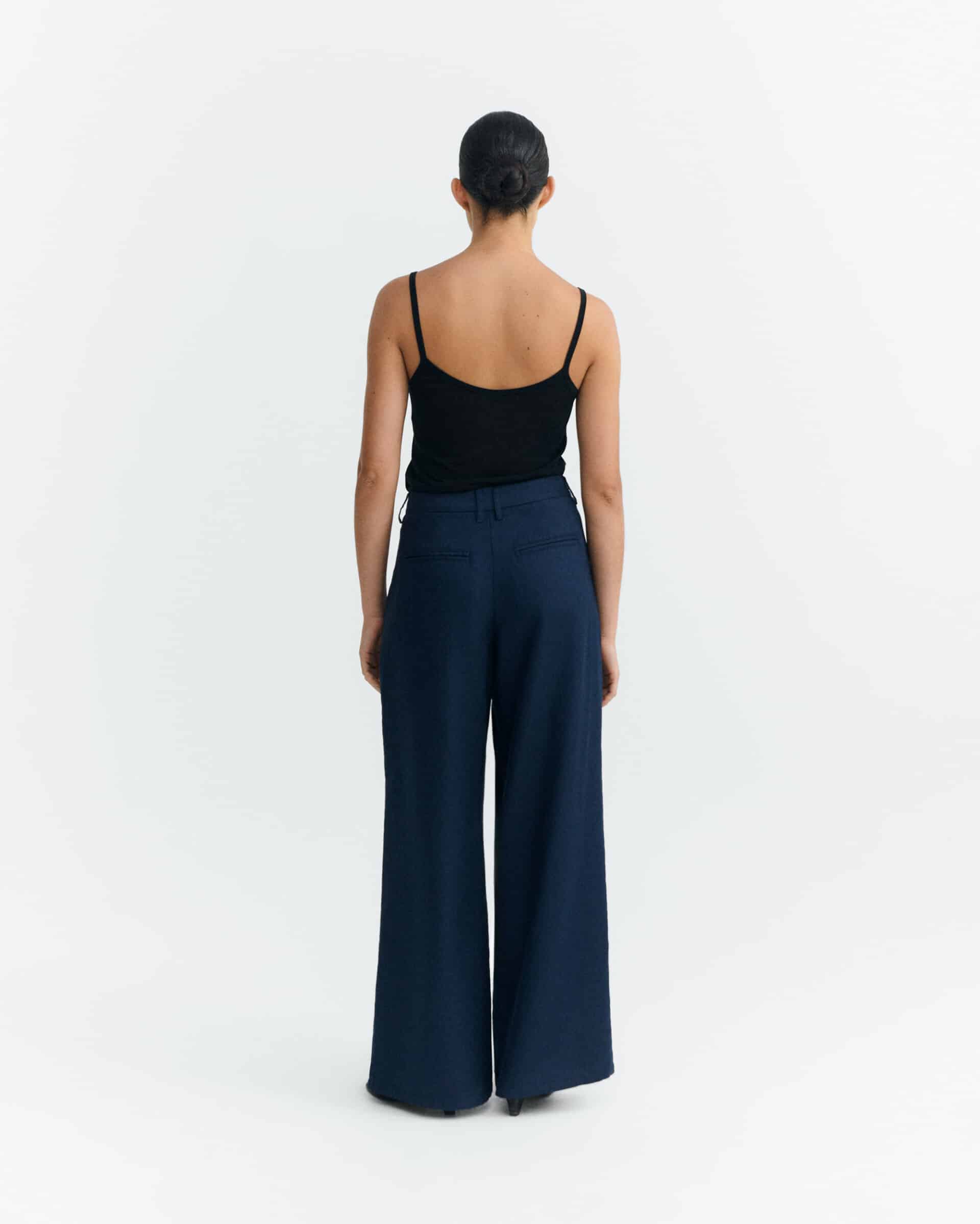 thinking mu femme pantalon molly bleu coton bio chanvre l armoire poethique  3 