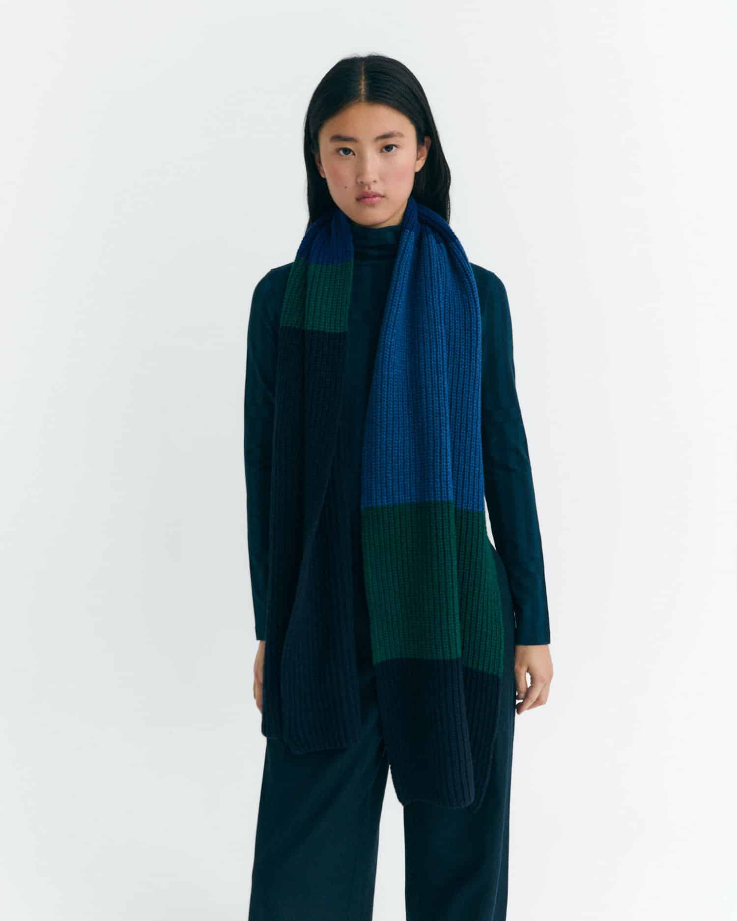 thinking mu unisexe echarpe moraine guede bleu vert laine l armoire poethique  1 