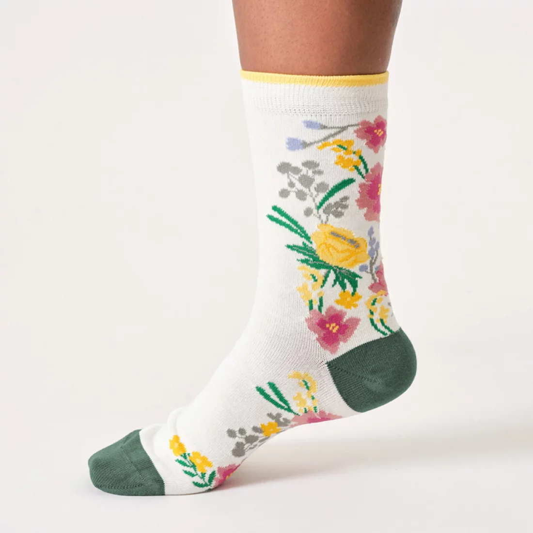 thought femme chaussette climbing floral coton bio blanc jaune rose l armoire poethique  1 