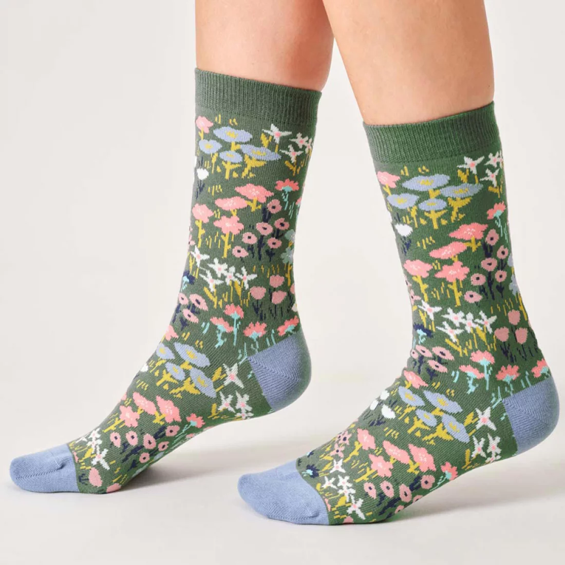 thought femme chaussette coffret florals viscose bambou rose multicolore l armoire poethique  2 