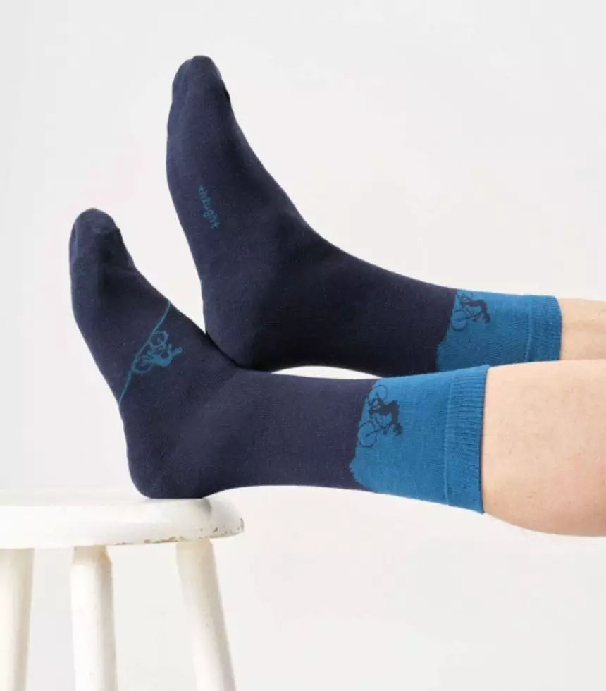 thought homme chaussette mountain bike viscose bambou bleu l armoire poethique  3 