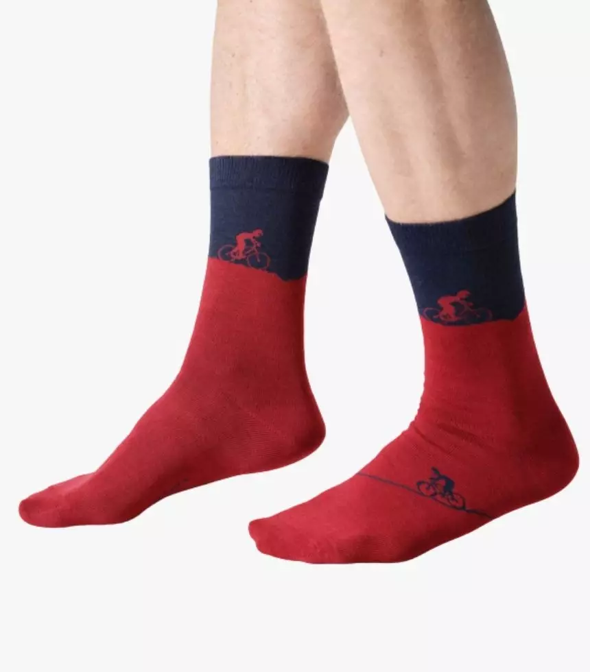 thought homme chaussette mountain bike viscose bambou rouge l armoire poethique  1 