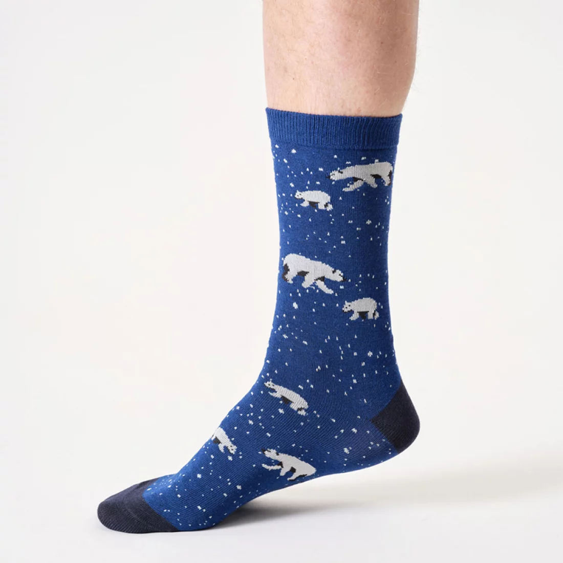 thought homme chaussette wintery polar bear viscose bambou bleu marine l armoire poethique  1 