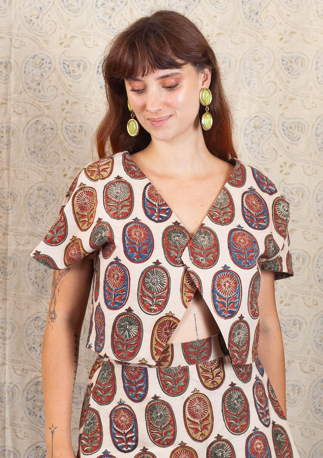 top palakollu en coton bio phool fleur  multicolore azaadi femme top palakollu phool fleur bio l armoire poethique 2