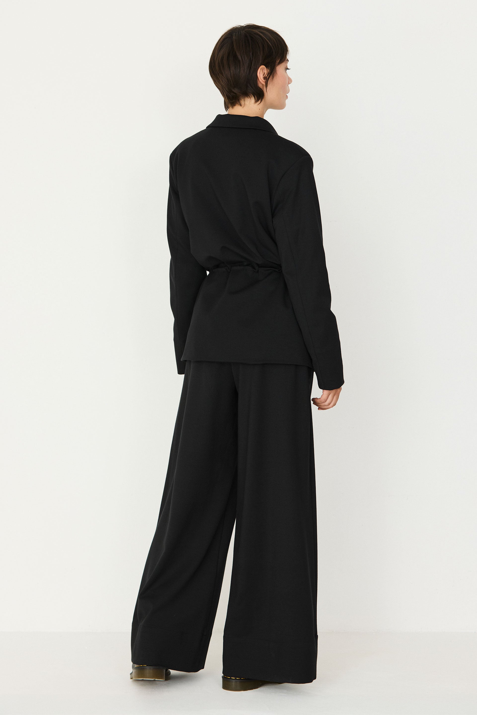 veste blazer en modal aioa  noir skfk femme veste blazer aioa modal noir l armoire poethique 4